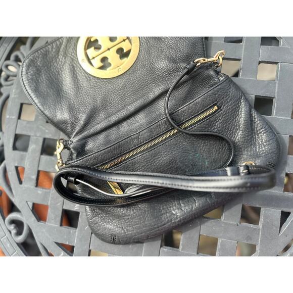 Tory Burch Amanda Black Pebbled Leather Gold Crossbody Shoulder Bag Clutch Purse - Picture 3 of 7